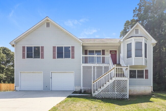 Building Photo - 134 Oak Landing Dr S