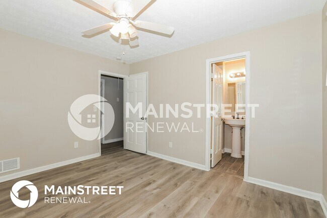 Building Photo - 2673 Green Valley Ct
