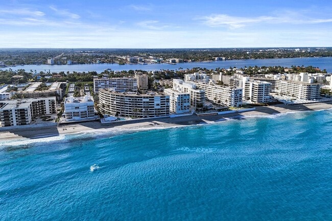 Building Photo - 3590 S Ocean Blvd