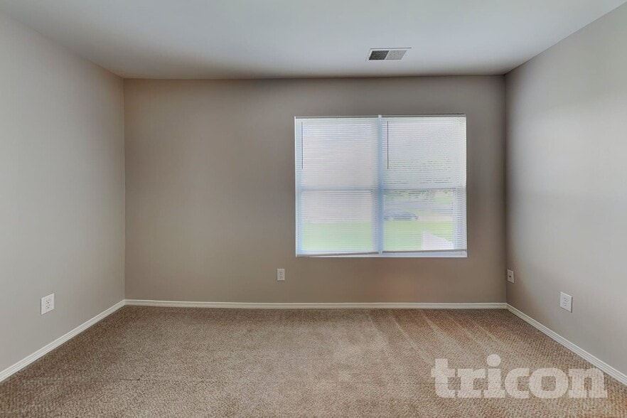 Building Photo - 6304 Ziegler Ln