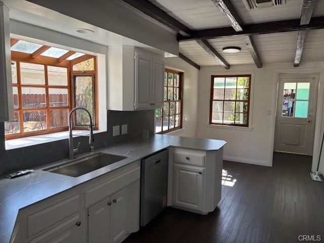 Building Photo - 22354 Burbank Blvd