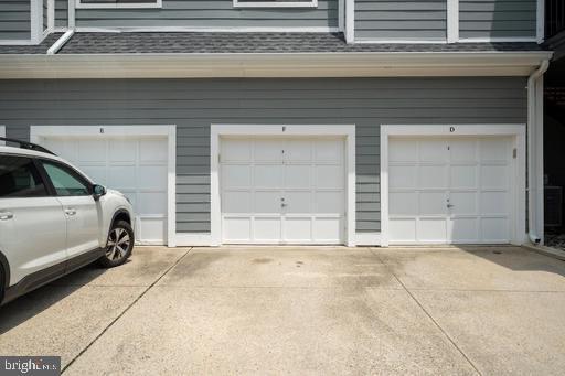 Building Photo - 7013 Birkenhead Pl