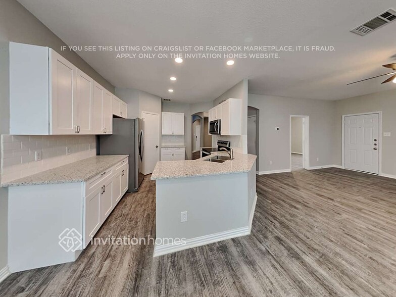 Building Photo - 713 Mistymoor Ln