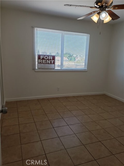 Building Photo - 16001 Green Hill Dr
