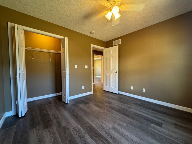 Building Photo - Updated Split Level 4 Bedroom Home with a ...