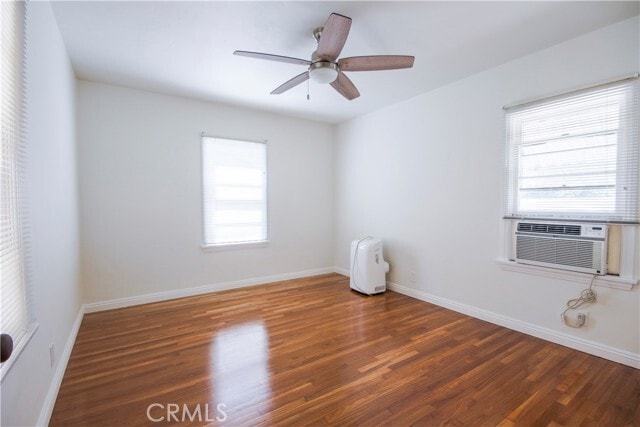 Building Photo - 1040 W Almond Ave