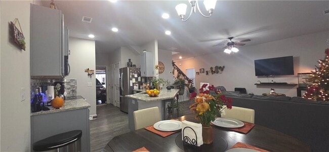 Building Photo - 4768 Rdg Vly Dr