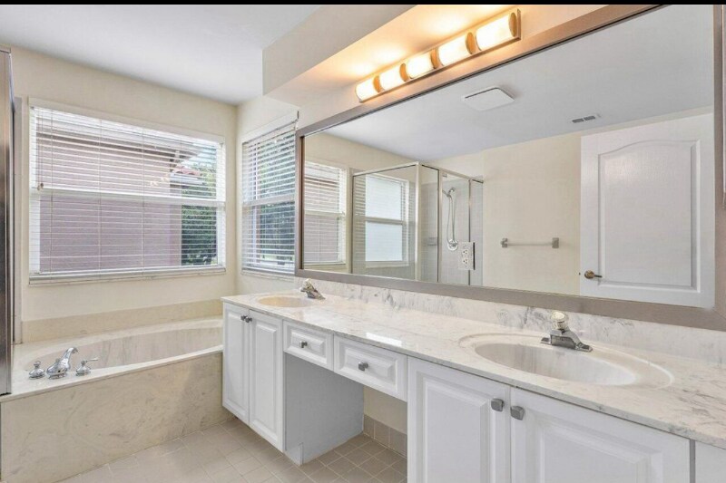 Building Photo - 10934 Crescendo Cir