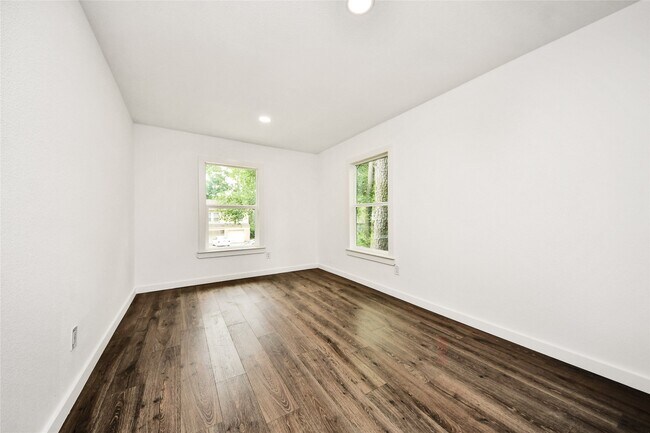 Building Photo - 33 Kittiwake Ct