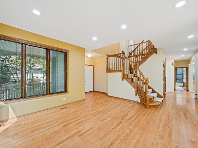 Building Photo - 1134 S Hiddenbrook Trail