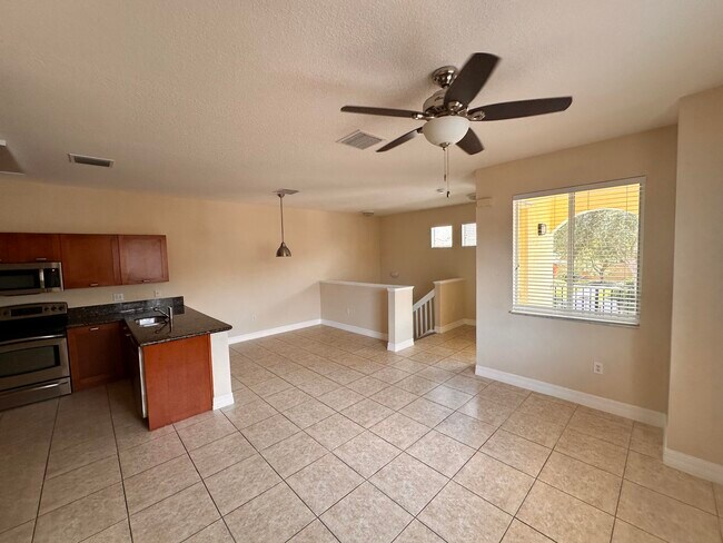 Building Photo - 44 SE Sedona Cir