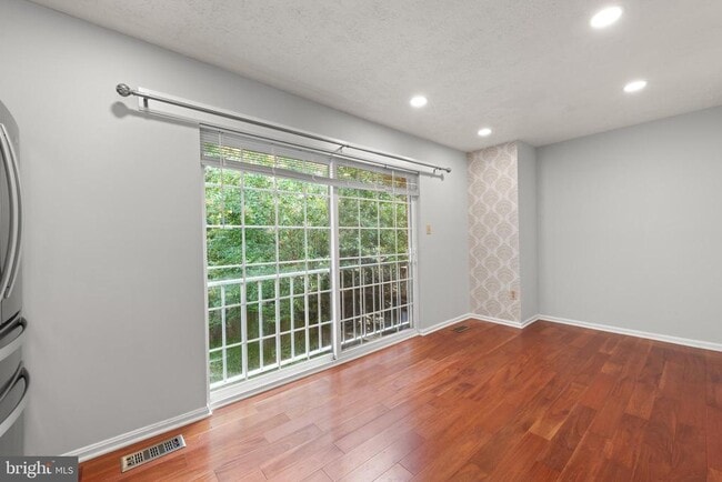 Building Photo - 11321 Crescendo Pl