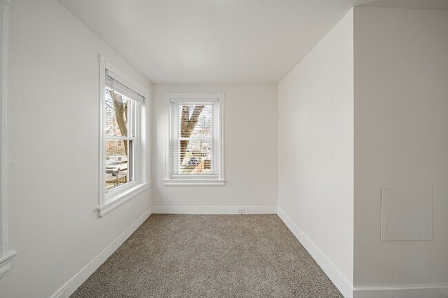 Building Photo - Renovated 4BR Rental in the Heart of West Chester Borough