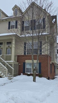 Building Photo - 1449 Beachland Blvd