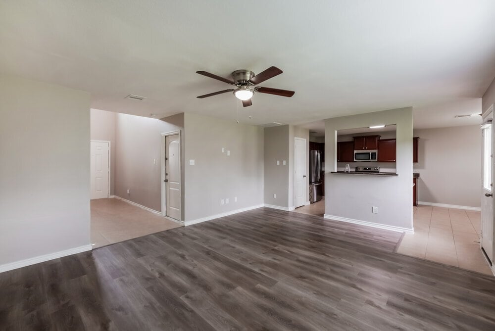 Building Photo - 6515 Gardners Brook
