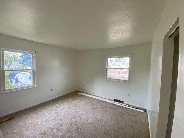 Bedroom_Master - 1416 E 35th St