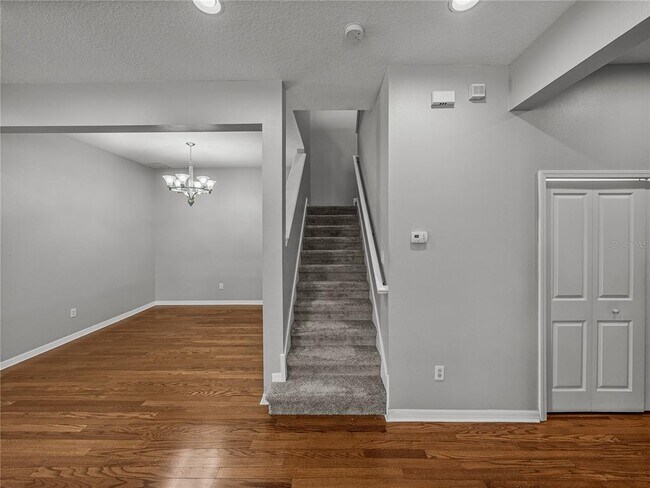 Building Photo - 6222 Hadley Commons Dr