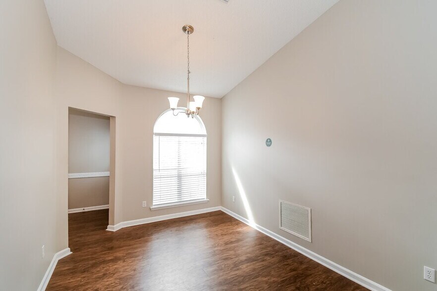 Building Photo - 187 Nadia Michelle Ct S
