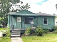 Building Photo - 131 W Evelyn Ave