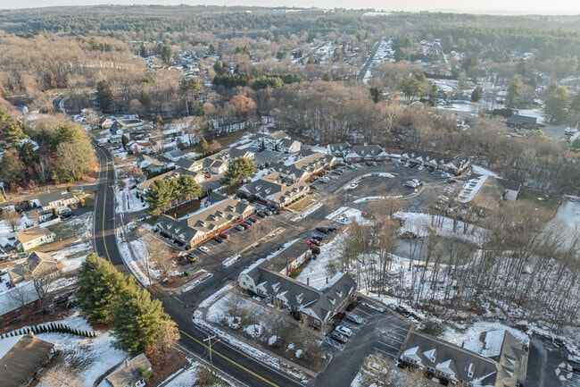 Aerial Photo - Quail Hollow Village