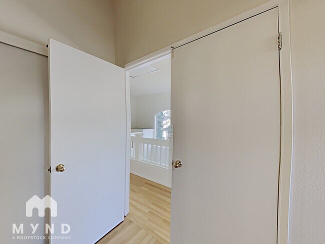 Building Photo - 38830 Garibaldi Common
