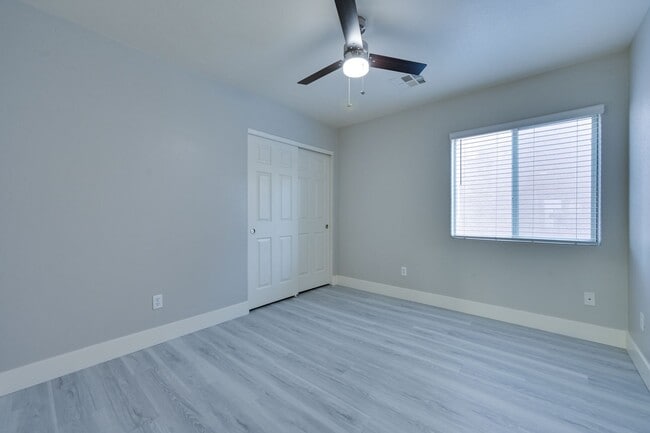Building Photo - NW!!! 4 bedrooms!!! Pool and Spa!!! All ti...