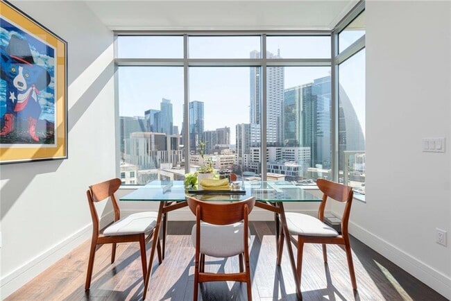 Building Photo - 501 West Ave