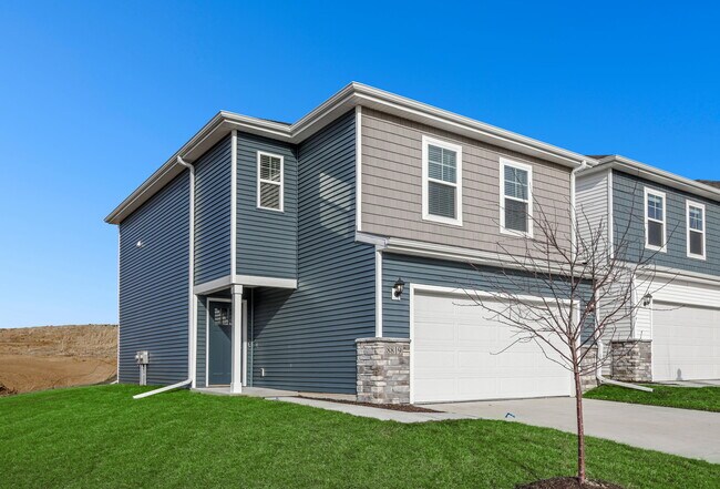 Building Photo - 8819 N 167th St