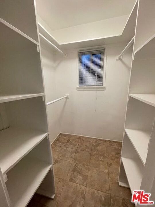 Building Photo - 45 Thornton Ave