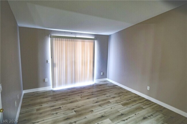 Building Photo - 5055 W Hacienda Ave