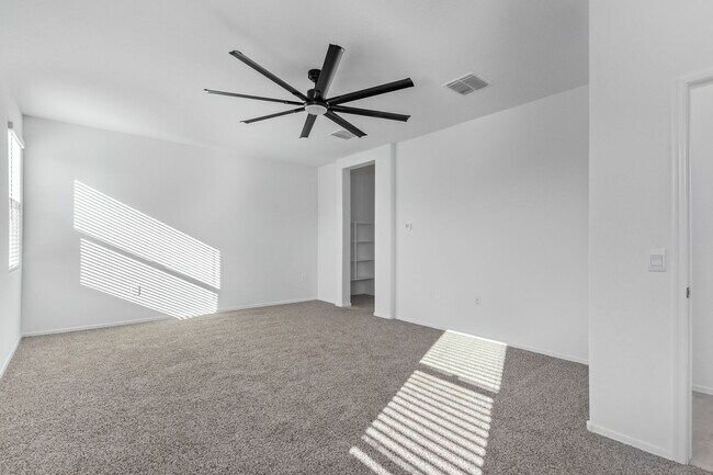 Building Photo - Beautiful 5-Bed Dream Home in The Village at Copper Basin