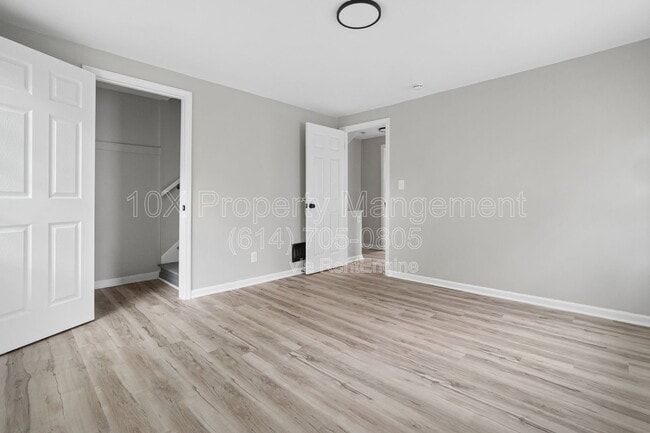 Building Photo - 782 Whitethorne Ave