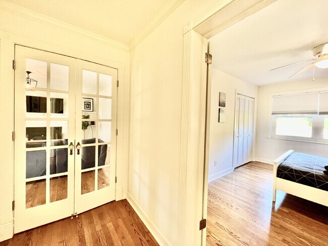 Building Photo - RARE - 5 BEDROOM RANCH on ONE ACRE!