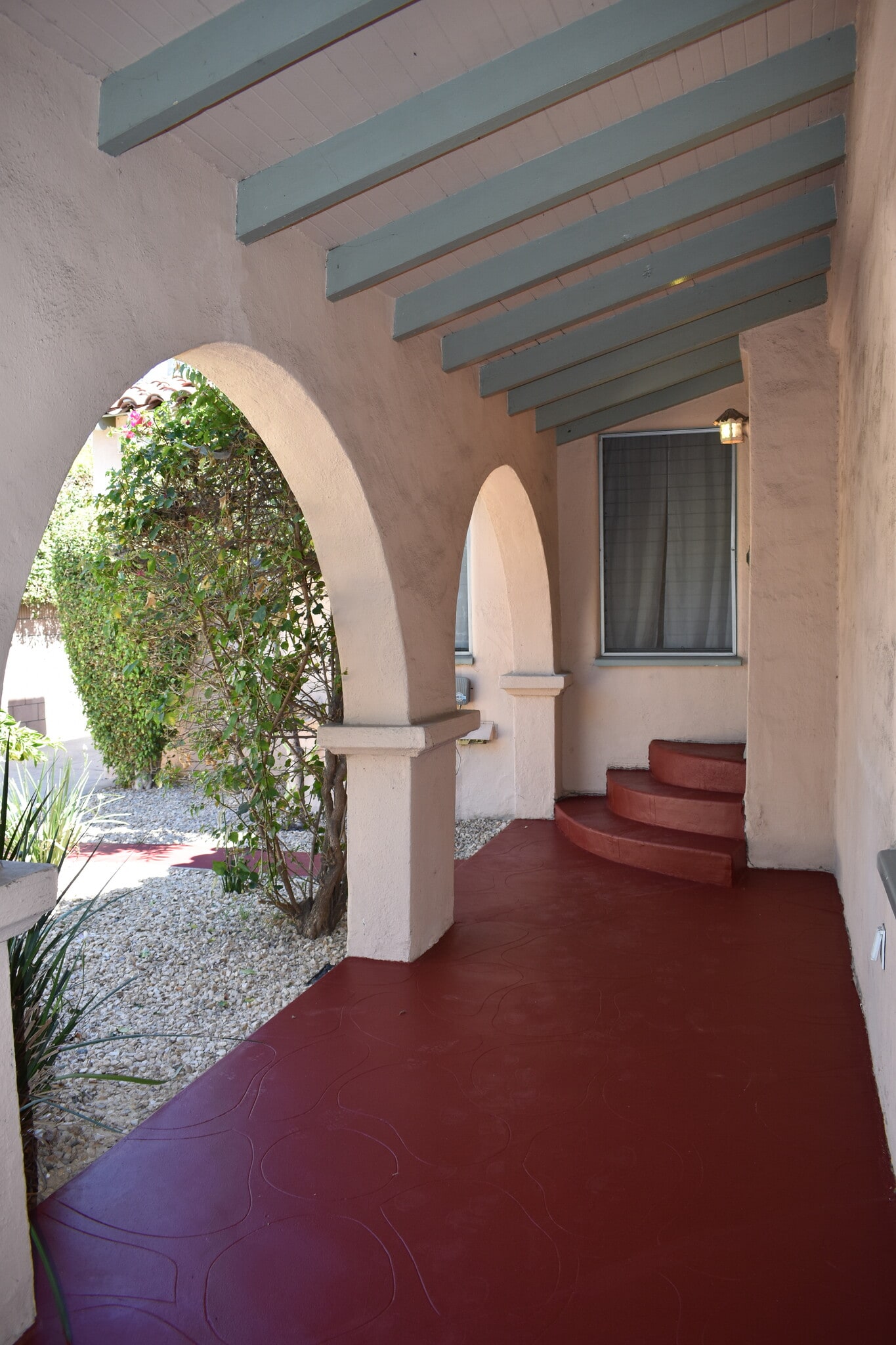 Covered front walkway - 538 N Detroit St