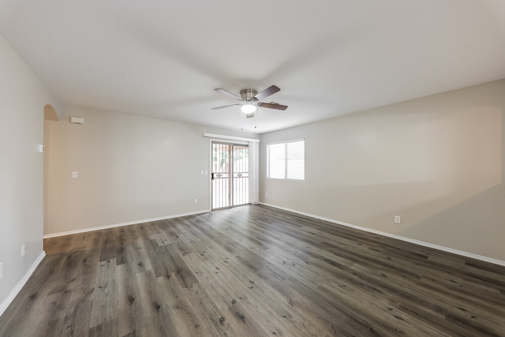 Building Photo - 7637 S 27th Way