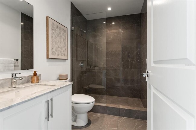 Building Photo - 3015 S Ysabella Ave