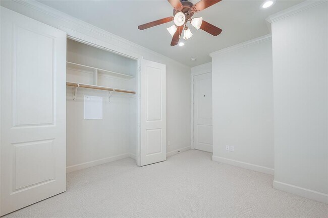 Building Photo - 1804 Haddon St