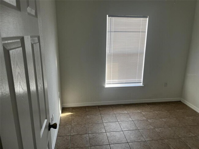 Building Photo - 404 Danube Dr