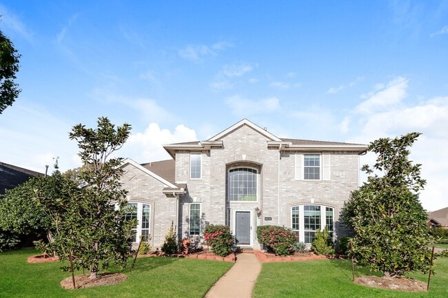 Building Photo - Spacious 3BR Frisco Home | Open Floor Plan | Private Backyard | Top Schools