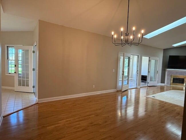 Building Photo - Maroa-Forsyth Ranch For Rent!