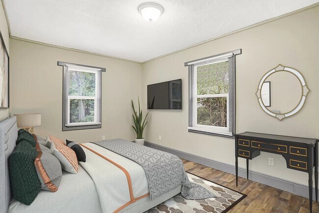 Building Photo - 1611 Nichol Ave