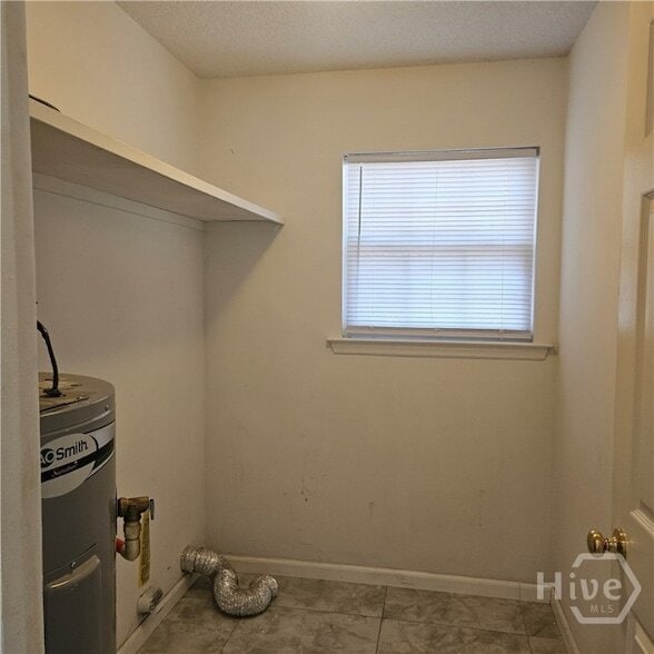 Building Photo - 711 Plantation Dr