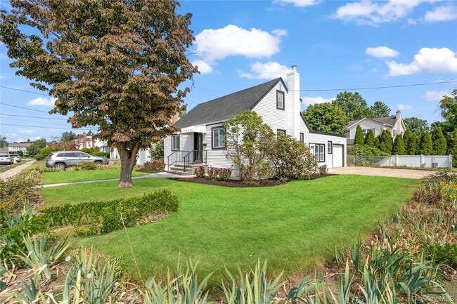 Building Photo - 1 Center Ct