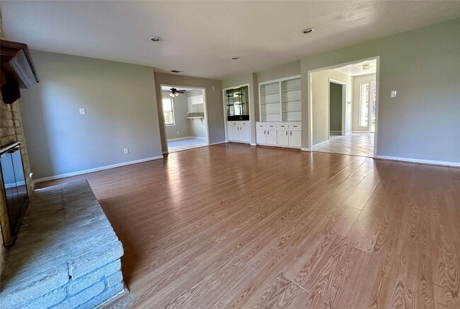 Building Photo - 2818 Stoney Wood Dr