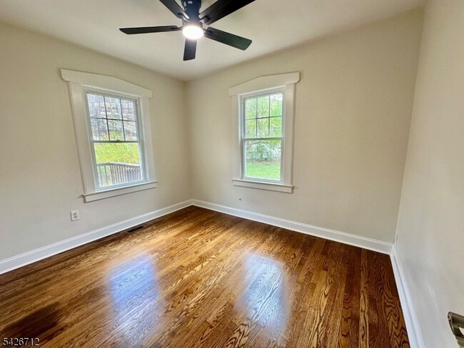 Building Photo - 515 Hamburg Turnpike