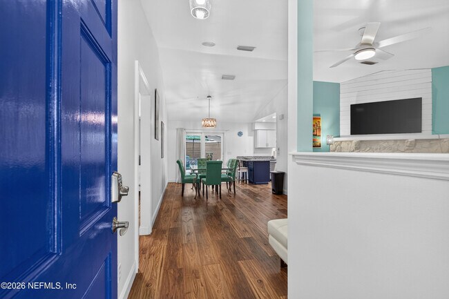 Building Photo - 374 Orchis Rd