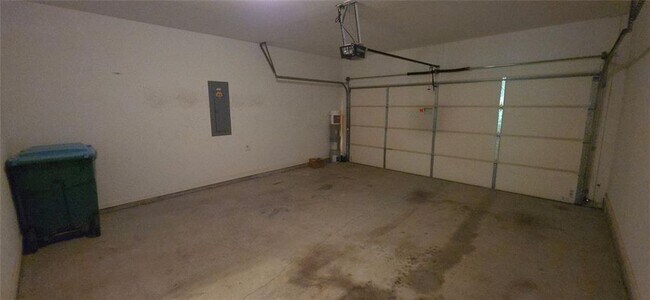 Building Photo - 507 Broughton Dr
