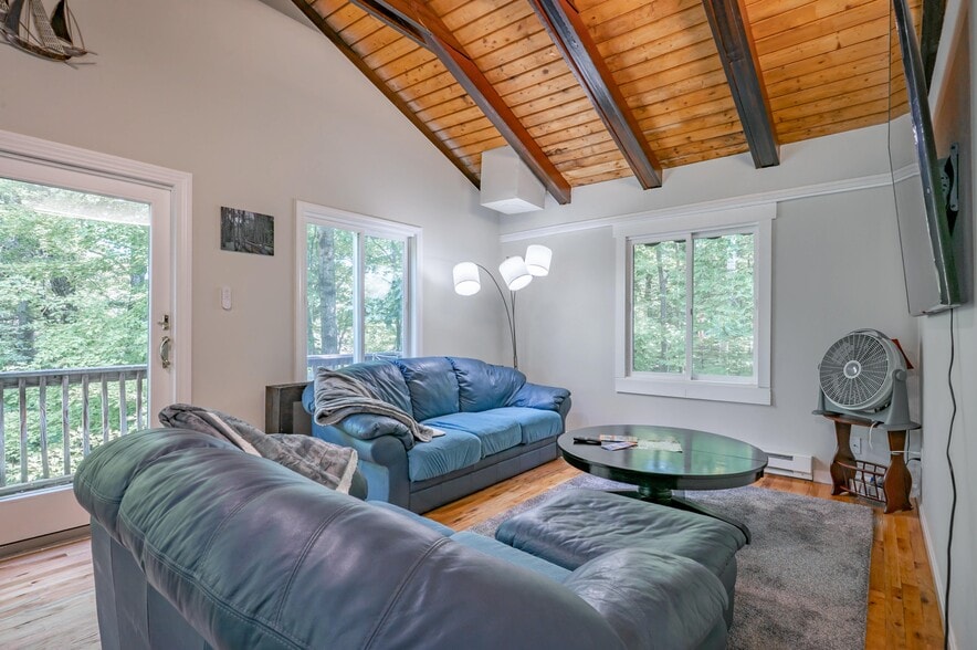 Building Photo - 51 White Birch Dr