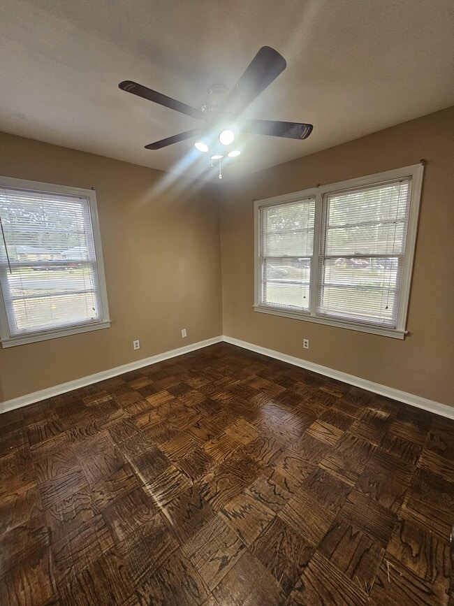 Building Photo - 4242 Marmora Dr