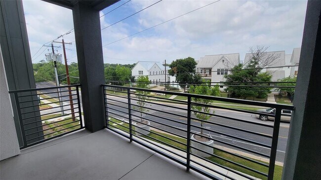 Building Photo - 4801 Springdale Rd